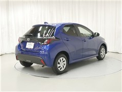 ヤリス X 4WD