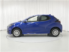 ヤリス X 4WD
