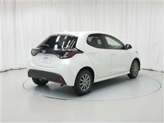 ヤリス X 4WD