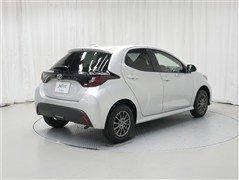 ヤリス X 4WD