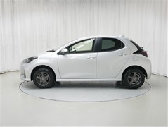 ヤリス X 4WD