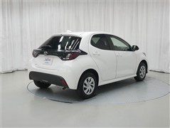 ヤリス X 4WD