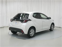 ヤリス X 4WD