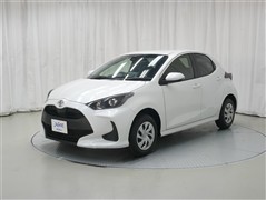 トヨタ ヤリス X 4WD