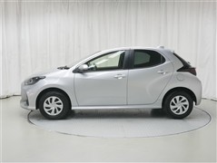 ヤリス X 4WD