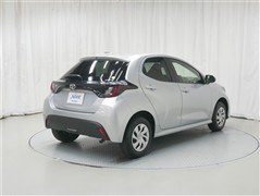 ヤリス X 4WD