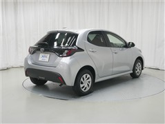 ヤリス X 4WD