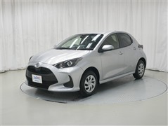 トヨタ ヤリス X 4WD