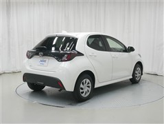 ヤリス X 4WD