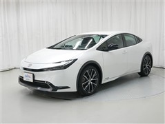 トヨタ　プリウス Z