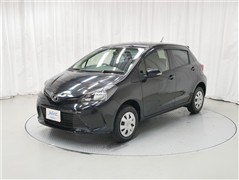 トヨタ　ヴィッツ F