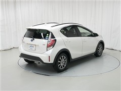 アクア クロスオーバー グラム