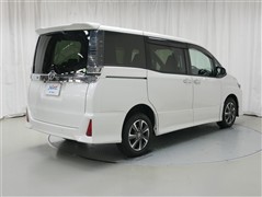 ヴォクシー ZS キラメキ3