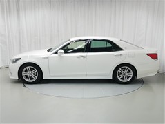 クラウンアスリート HV アスリートS4