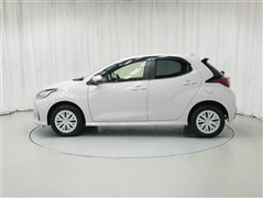 ヤリス ハイブリッド Z