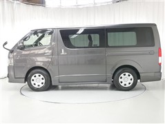 ハイエースV SGLダークプライム2