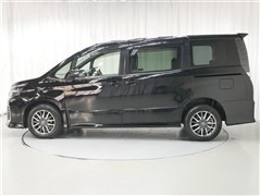 ヴォクシー ZS