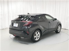 C-HR S-T LEDパッケージ