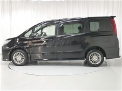 ノア Si 4WD