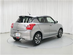 スイフト ハイブリッド RS