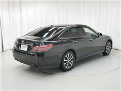 クラウンハイブリッド G FOUR