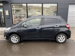 ヴィッツ Fセーフティエディション3