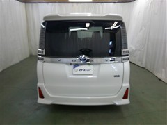 ヴォクシー HV キラメキ3