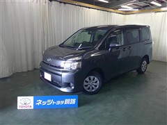 トヨタ ヴォクシー X