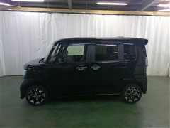 N-BOX カスタムL