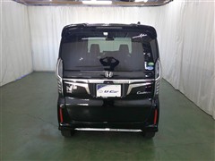 N-BOX カスタムL