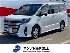 トヨタ　ノア SI   4WD