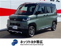 三菱　デリカミニ G プレミアム 4WD