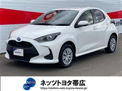 トヨタ ヤリス HV X 4WD