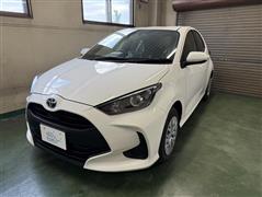 ヤリス ハイブリッド X