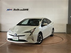 トヨタ プリウス A ツーリングセレクション