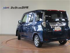 ルーミー カスタムG 4WD