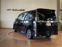 ヴォクシー ZS