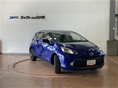 アクア X E-Four