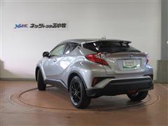 C-HR S-T 4WD