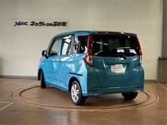 ルーミー 1.0 X 4WD