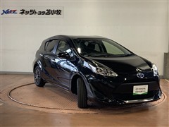 アクア S StyleBlack
