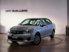 カローラアクシオ X