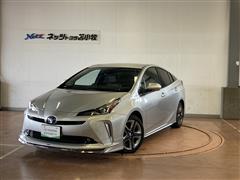 トヨタ プリウス A ツーリングセレクション