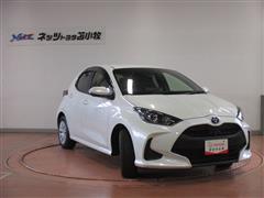 ヤリス ハイブリッド G 4WD