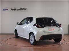 ヤリス ハイブリッド G 4WD