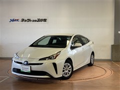 トヨタ プリウス S