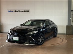トヨタ カムリ HV Gレザー E-Four