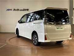 ヴォクシー ZS