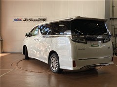 ヴェルファイアハイブリッド ZR