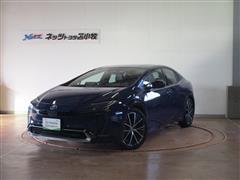 プリウス Z E-Four